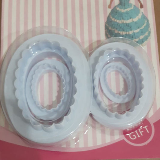 Set de cortadores ovalado rizado 4 piezas